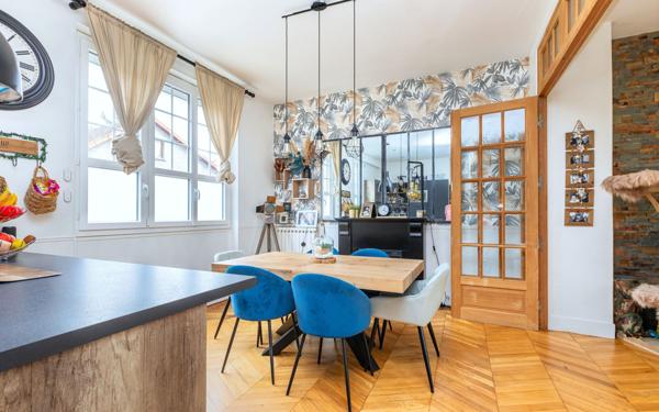 Maison à vendre    5 pièces • 142 m2 Créteil