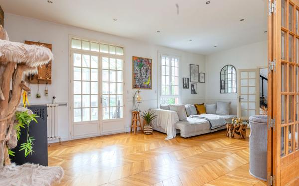 Maison à vendre    5 pièces • 142 m2 Créteil