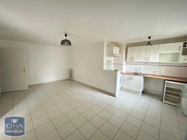 Appartement à louer 2 pièces 42.33m² Mennecy (91540)