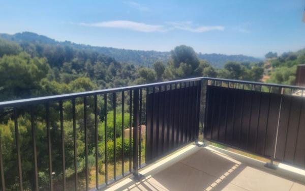 Appartement à vendre    4 pièces • 69,92 m2 Colomars