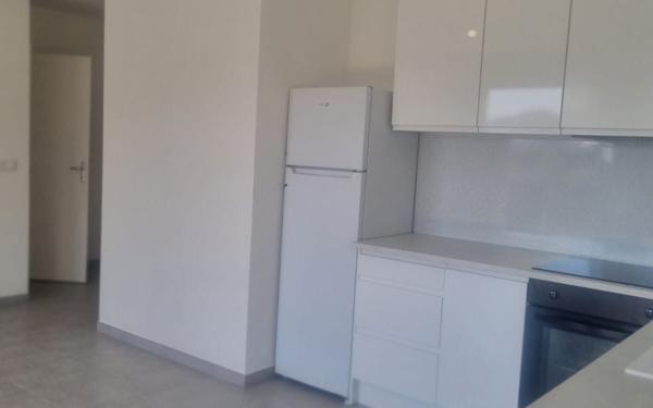 Appartement à vendre    4 pièces • 69,92 m2 Colomars