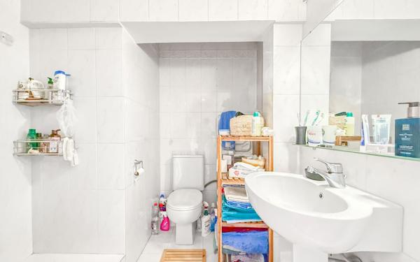 Appartement à vendre    3 pièces • 52 m2 Nice