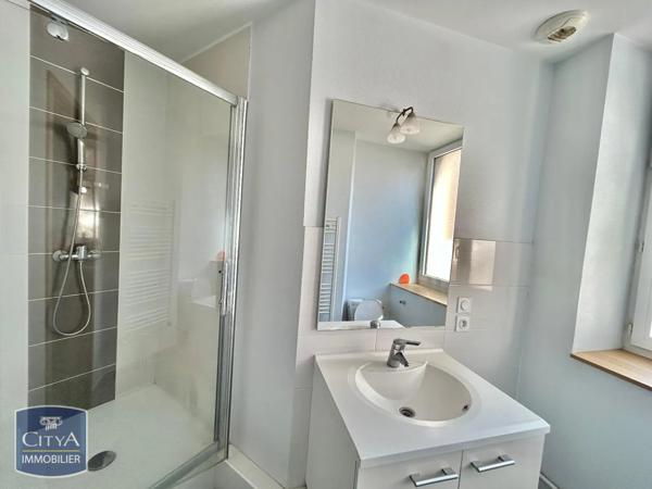 Appartement à louer 3 pièces 69.46m² Saint-Étienne (42000)