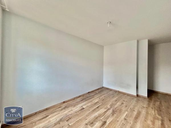 Appartement à louer 3 pièces 69.46m² Saint-Étienne (42000)