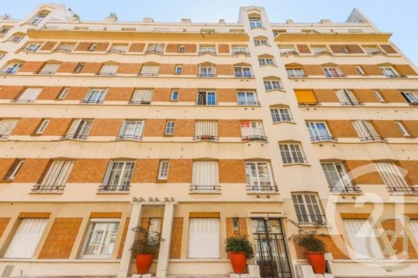 Appartement F2 à vendre  2 pièces - 47,77 m 2   MONTROUGE  - 92