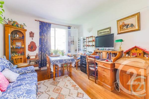 Appartement F2 à vendre  2 pièces - 47,77 m 2   MONTROUGE  - 92