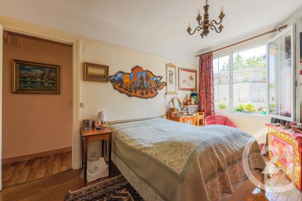 Appartement F2 à vendre  2 pièces - 47,77 m 2   MONTROUGE  - 92