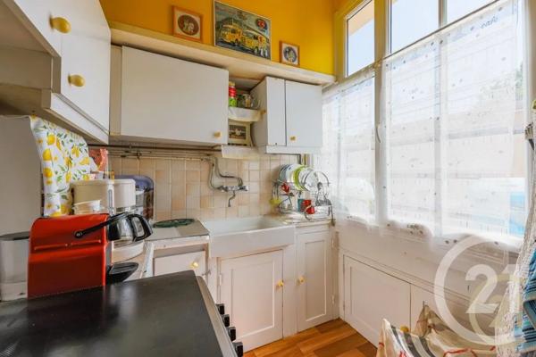 Appartement F2 à vendre  2 pièces - 47,77 m 2   MONTROUGE  - 92
