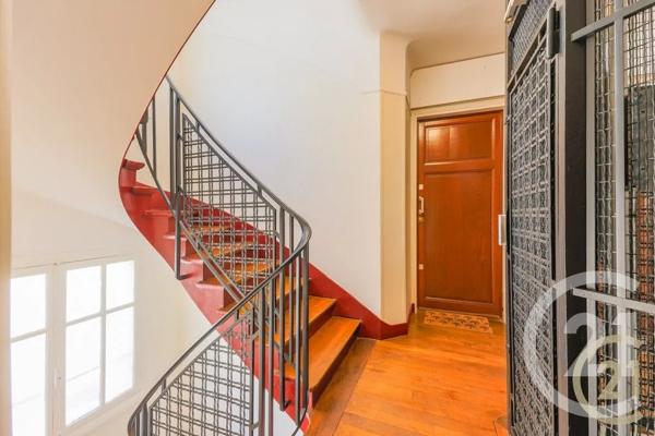 Appartement F2 à vendre  2 pièces - 47,77 m 2   MONTROUGE  - 92