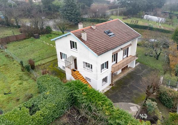 Maison à Mornant / 4 chambres