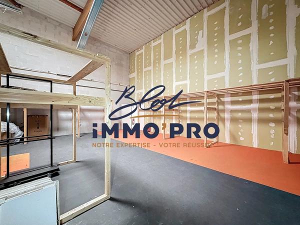 Location Local commercial 405 m2 à L'Isle-d'Abeau