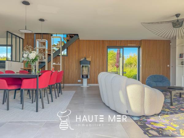 ANTILLES – Villa contemporaine sur plus de 2000 m2 de terrain