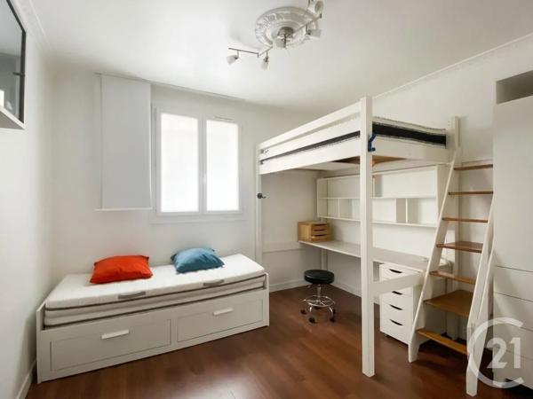 Appartement Studio à vendre  1 pièce - 21,60 m 2   LE KREMLIN BICETRE  - 94