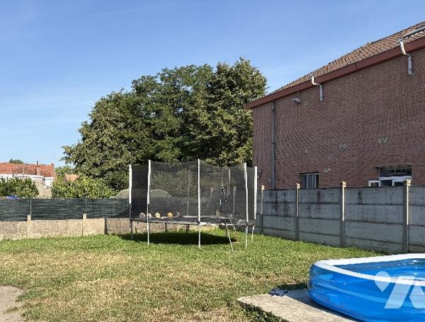 Maison semi individuelle sur une parcelle de 452m²sur la commune de Somain