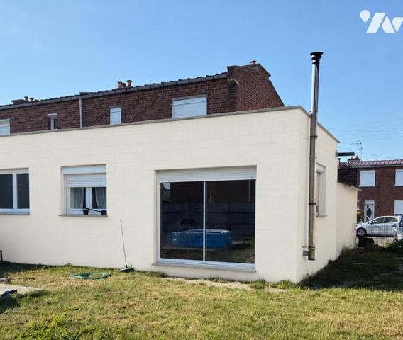 Maison semi individuelle sur une parcelle de 452m²sur la commune de Somain