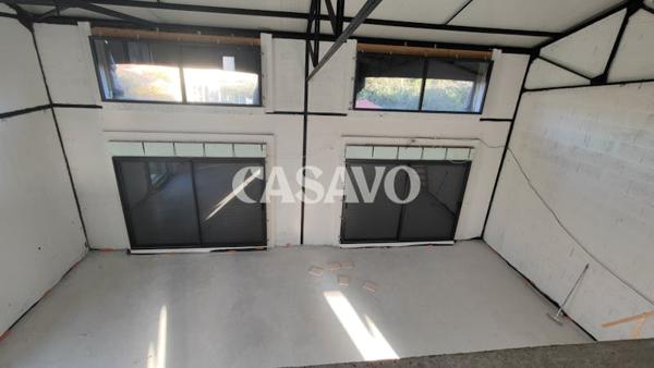 Vente Loft 1 pièce de 170m² - 44340 Bouguenais