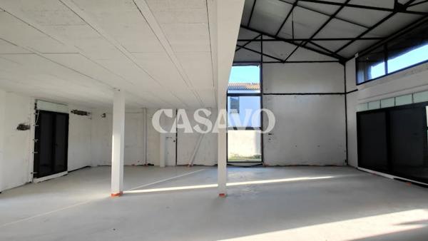 Vente Loft 1 pièce de 170m² - 44340 Bouguenais