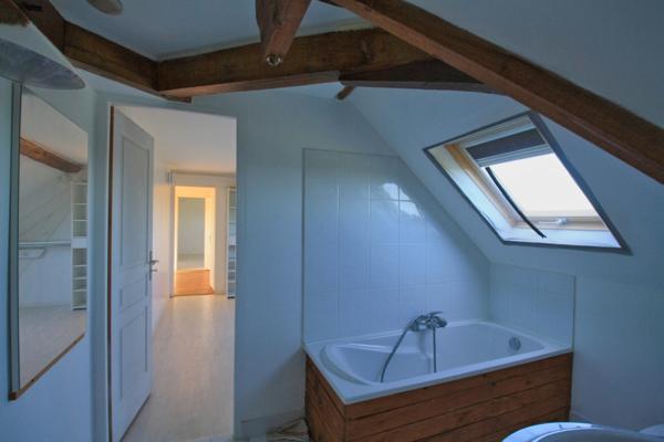Longère de 178 m², 3 suites parentales, sur 6200 m² de terrain