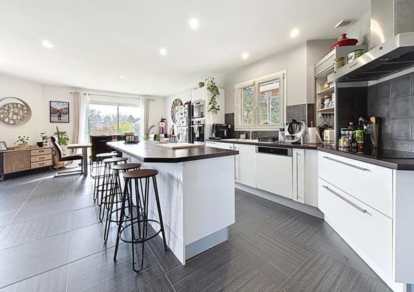 Charmante maison 5 pièces avec piscine à Bressols - Calme et Confort