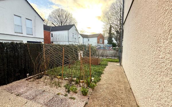 Maison à vendre    4 pièces • 82 m2 Orléans