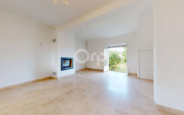 Maison à louer    5 pièces • 140,71 m2 Ciry-Salsogne