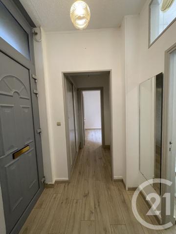 Appartement F4 à vendre  4 pièces - 97 m2 GUISE - 02