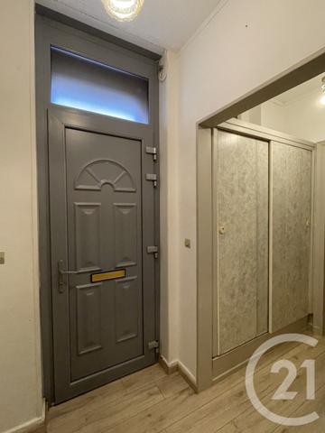 Appartement F4 à vendre  4 pièces - 97 m2 GUISE - 02