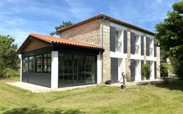 Maison à vendre    5 pièces •  Agen