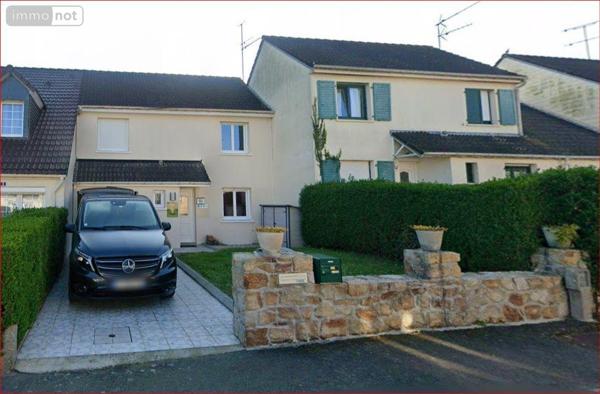 Maison de ville à vendre à Pontorson dans la Manche (50170), ref : 100/1474   
Caugé