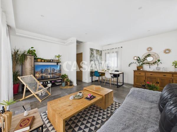 Vente Maison 5 pièces de 175m² - 83720 Trans-en-Provence