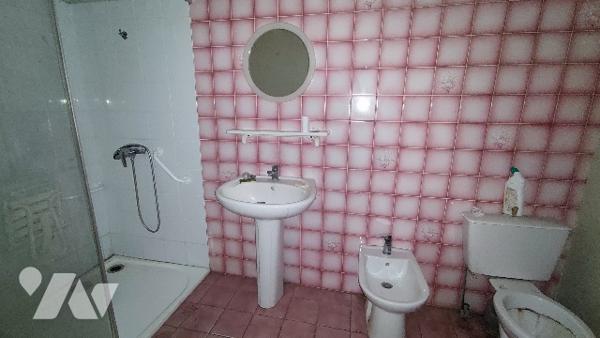 A vendre maison de ville de 146m² + dépendance