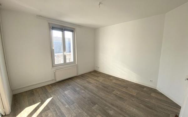 Appartement à vendre    3 pièces • 54 m2 Reims