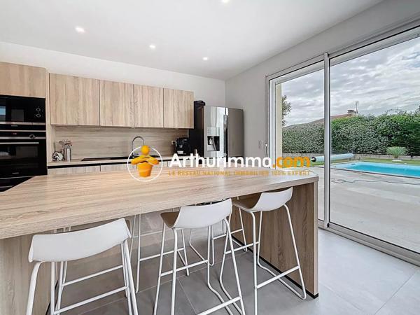 Vente Maison 5 pièces 175 m2 à Bourgoin-Jallieu