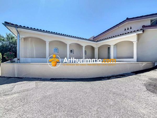 Vente Maison 5 pièces 175 m2 à Bourgoin-Jallieu