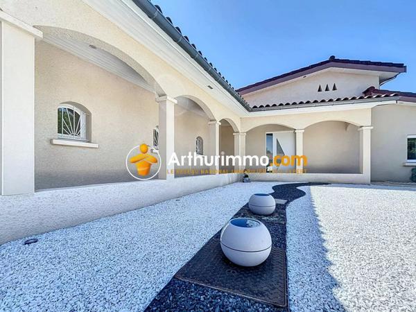 Vente Maison 5 pièces 175 m2 à Bourgoin-Jallieu