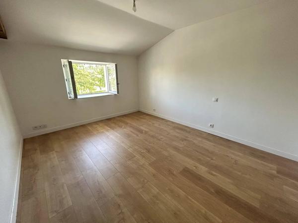 maison en pierres entièrement refaite