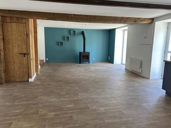 maison en pierres entièrement refaite