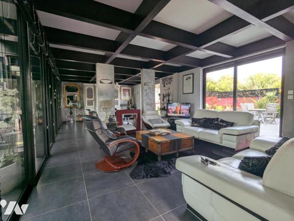 A quelques pas de la promenade du Bord de Mer