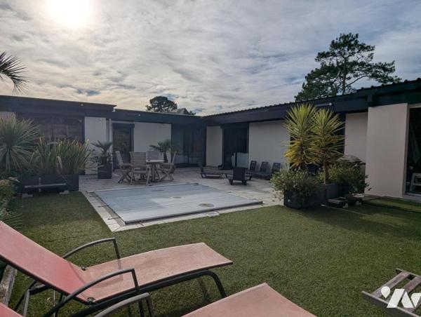 A quelques pas de la promenade du Bord de Mer