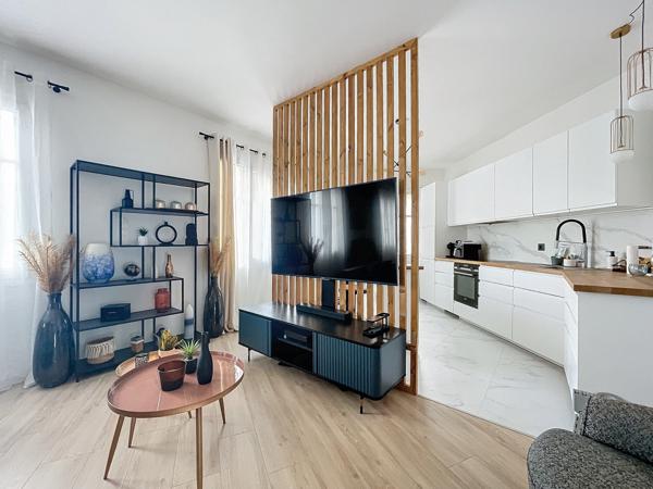 Appartement 4 pièces - 95 m² Exclusivité efficity