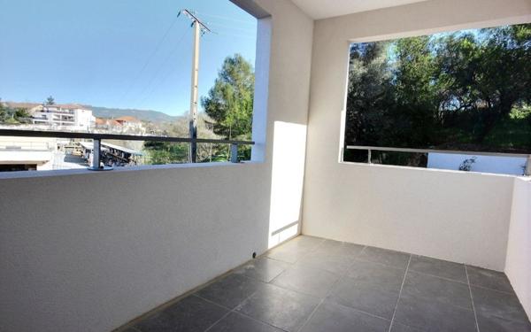 Appartement à louer    2 pièces •  Marseille 13