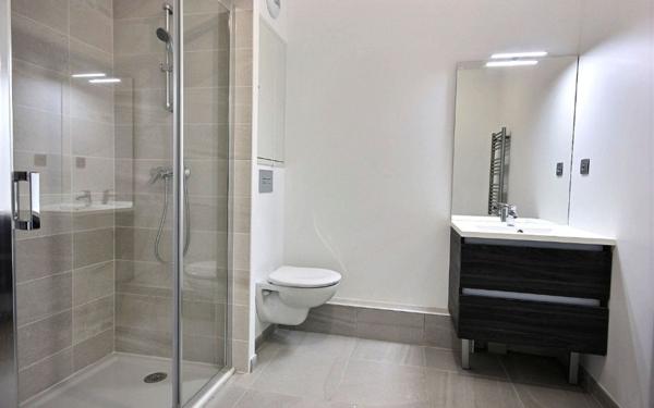 Appartement à louer    2 pièces •  Marseille 13