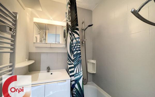 Appartement à louer    2 pièces •  Antibes