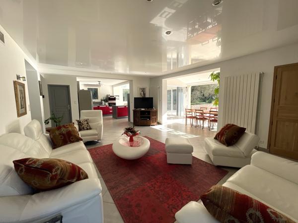 Maison 10 pièces - 300 m² Bien prestige