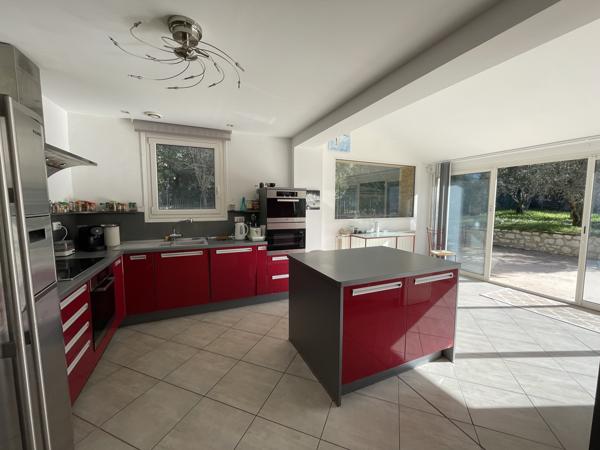 Maison 10 pièces - 300 m² Bien prestige