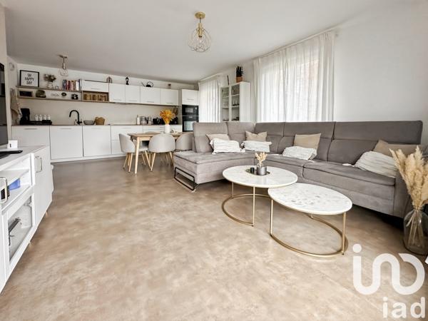 Appartement à vendre 4 pièces 79 m² Montfermeil