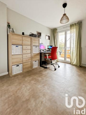 Appartement à vendre 4 pièces 79 m² Montfermeil