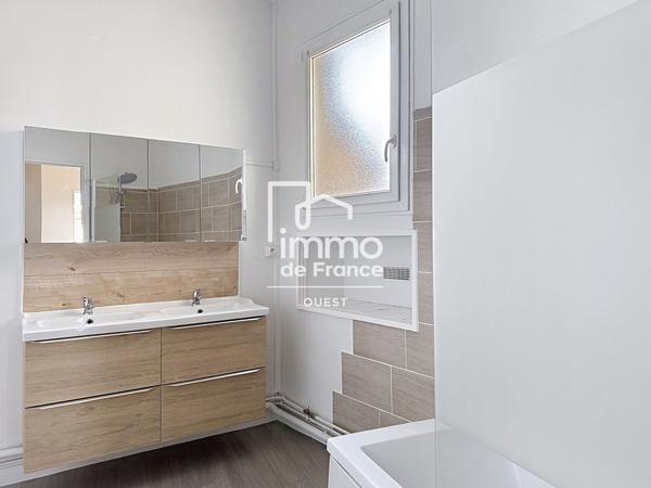 A LOUER LAVAL Appartement T4 de 101m²