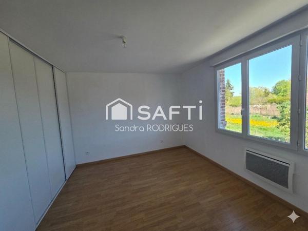 Maison individuelle avec jardin et dépendances proche de toutes commodités, à 2 min de l'axe Saint-Quentin /Laon