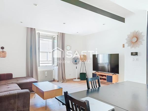 WILSON - T4 rénové - 90m² - 3 chambres